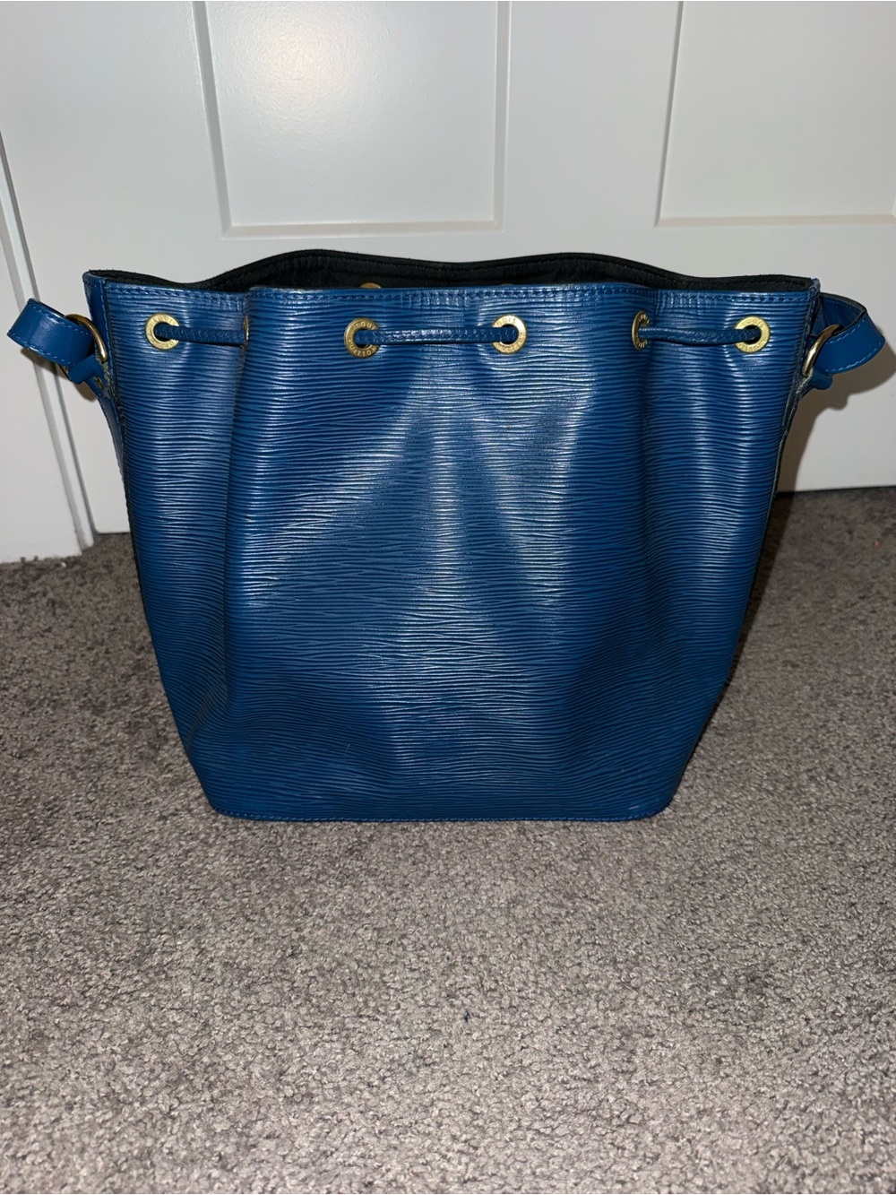 Louis Vuitton Vintage Epi Petit Noé Toledo Blue Bucket Bag